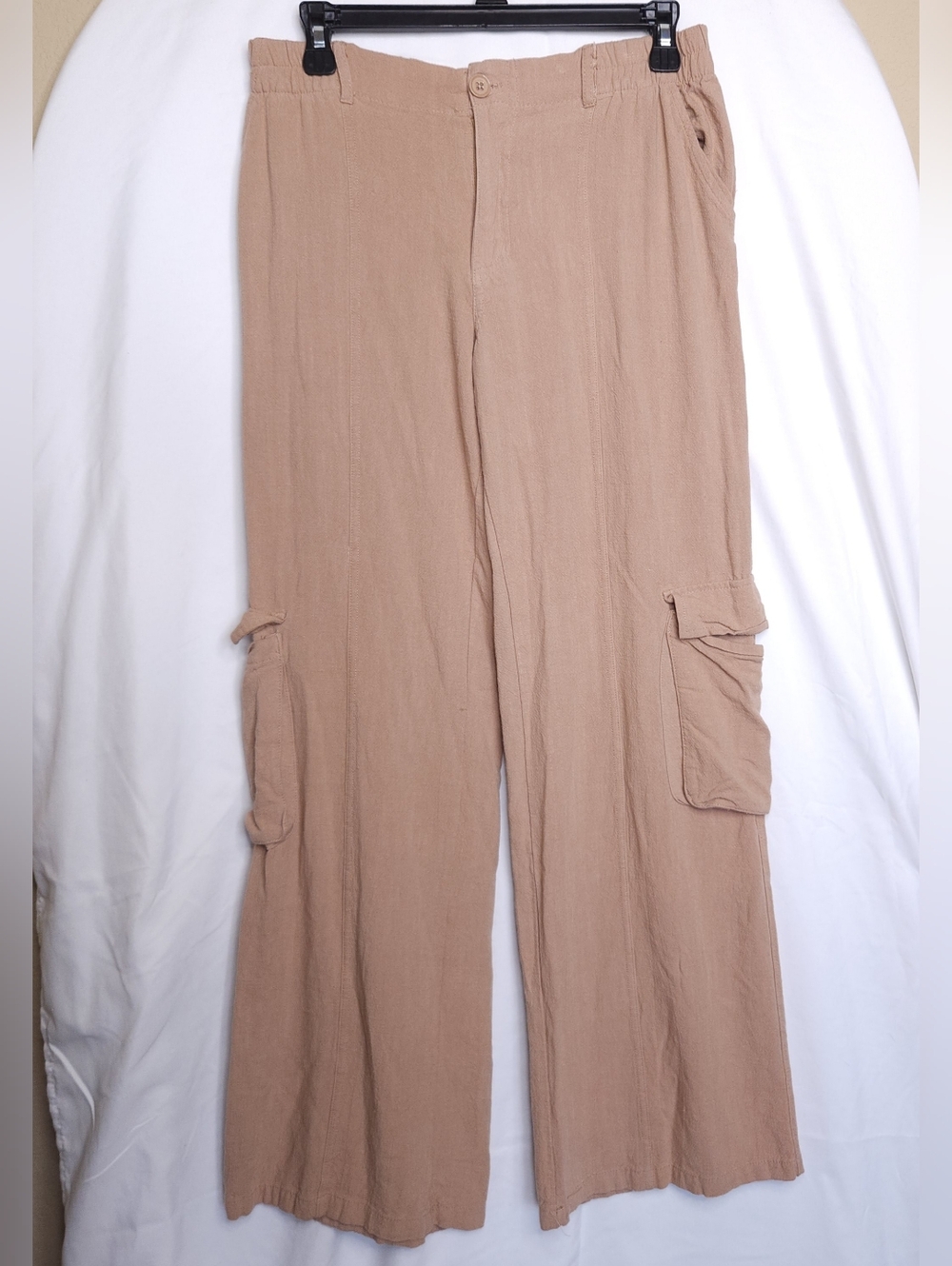 Pacsun Wide Leg Cargo Pants in Light Brown